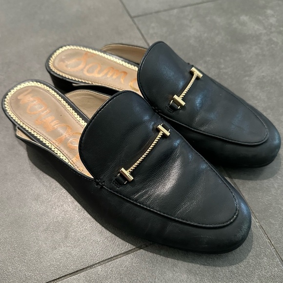 Men's Black Leather Loafers with Gold Accent - Picture 7 of 12